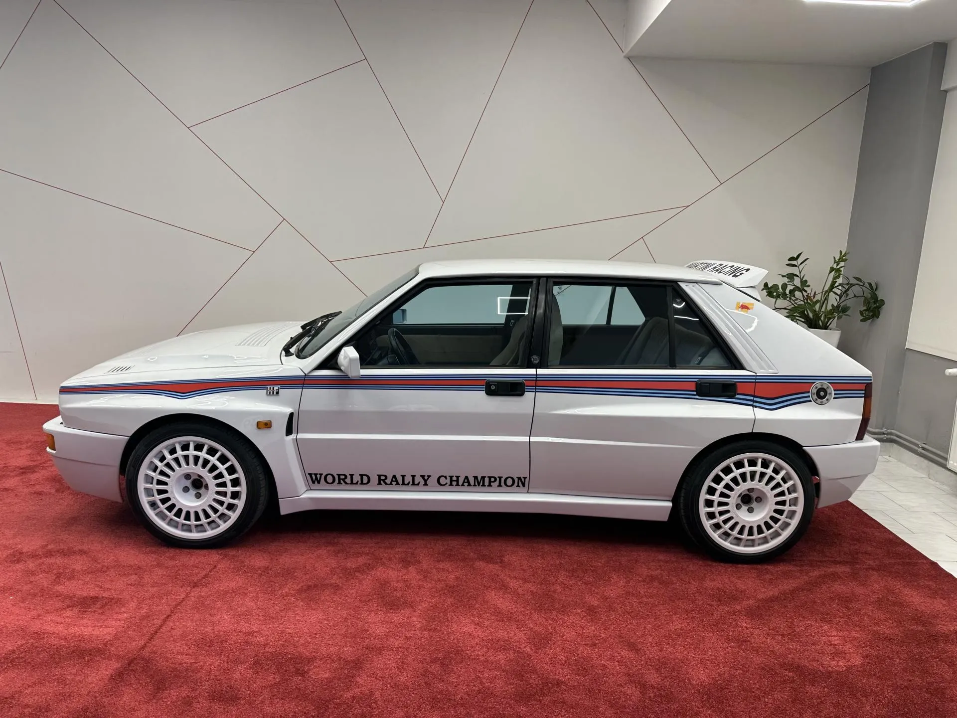 1994 Lancia Delta Integrale EVO II - sportscars.cz