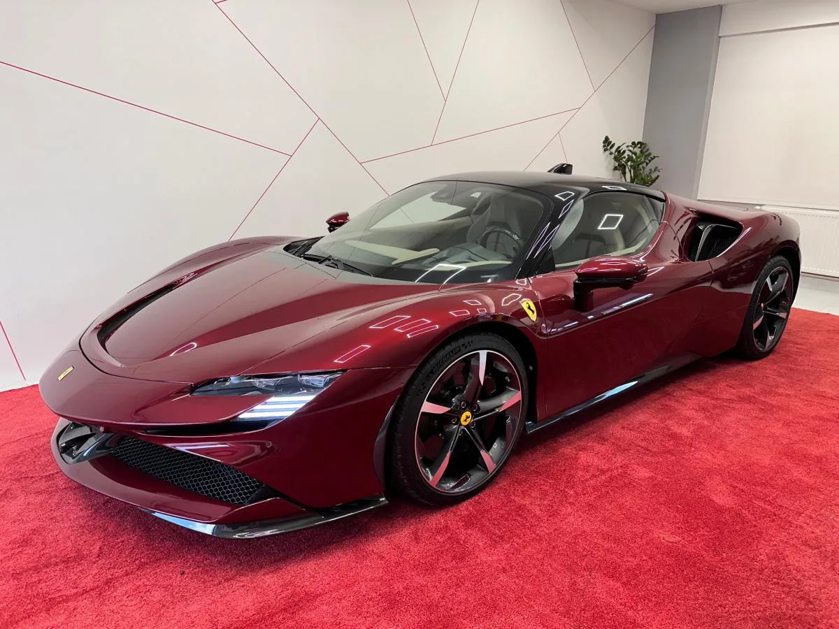 2024 Ferrari SF90cmdznqeuo00jgimpawjtofoi0